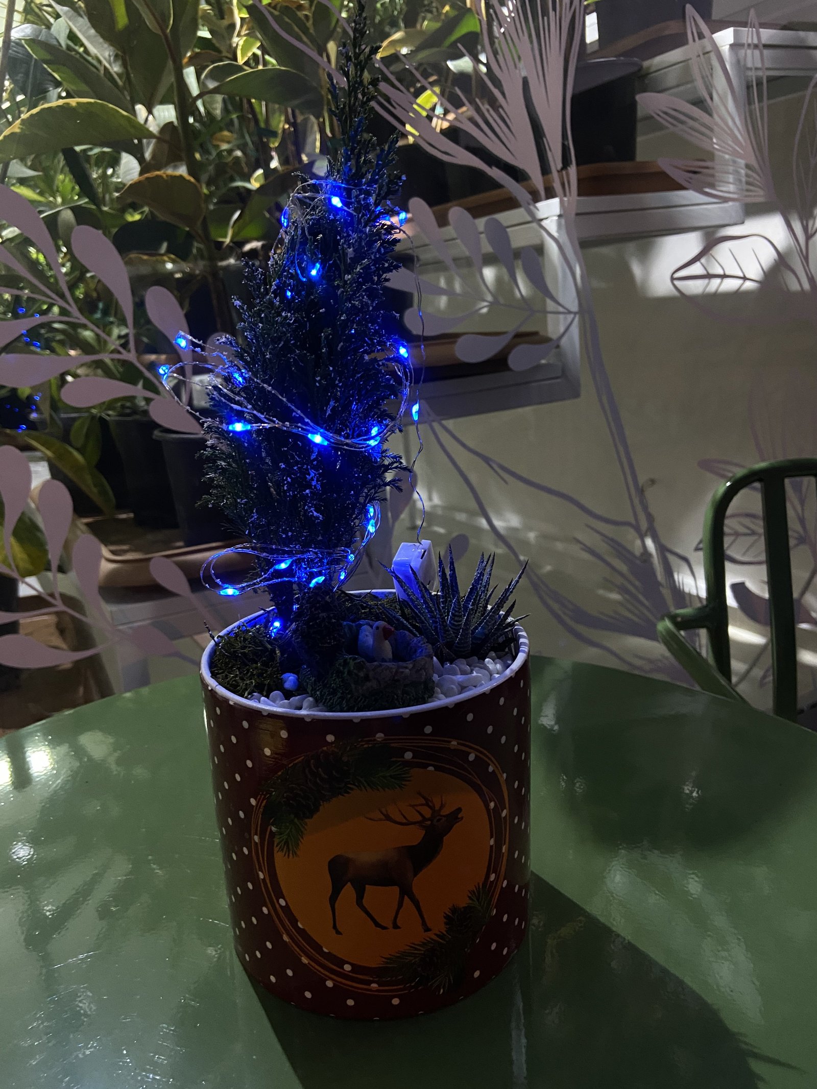 Işıklı yılbaşı aranjmanı 